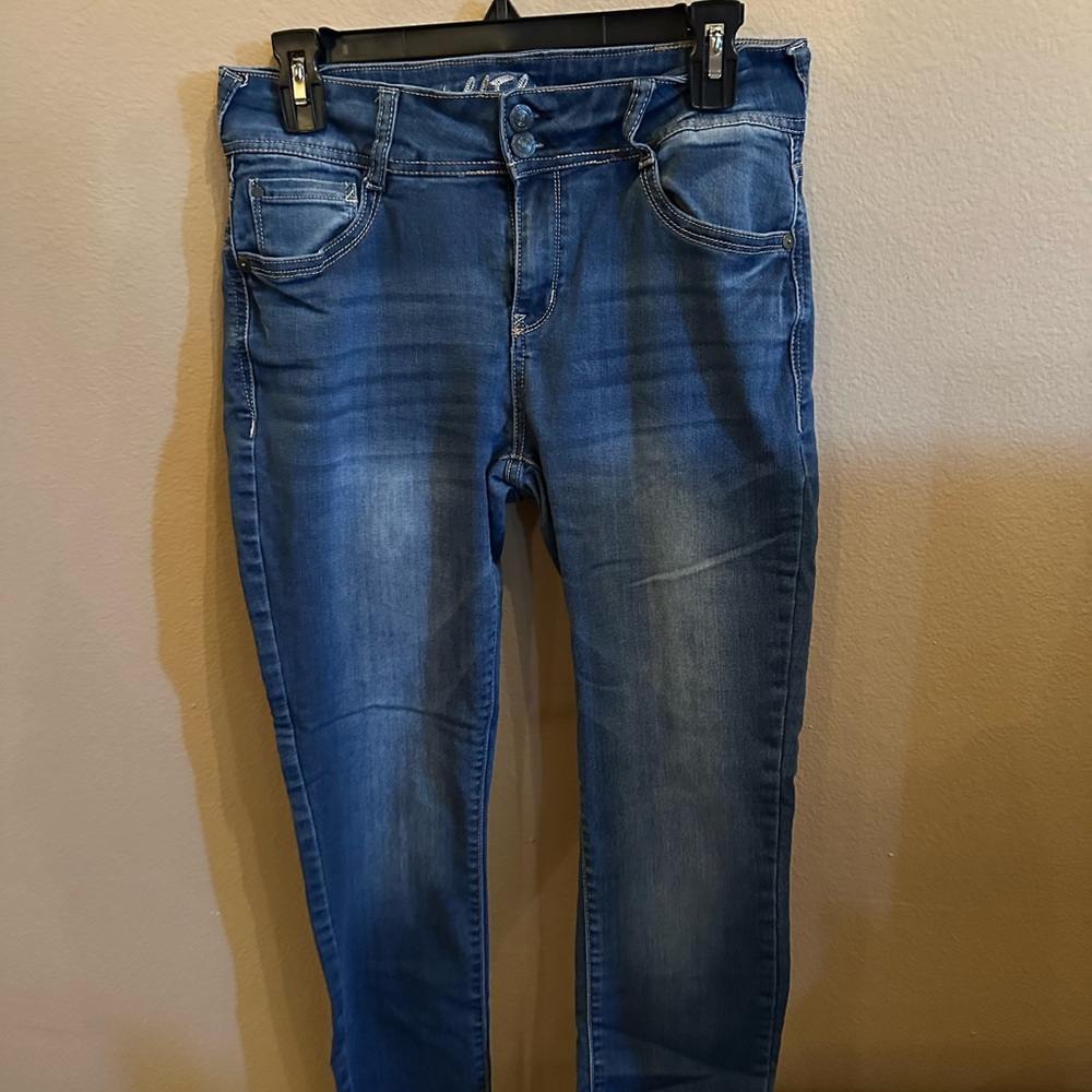 Wallflower Classic Blue Jeans